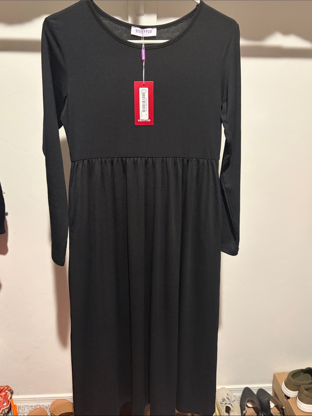 Girls' Black Long-Sleeve Gathered-Waist Casual Dress